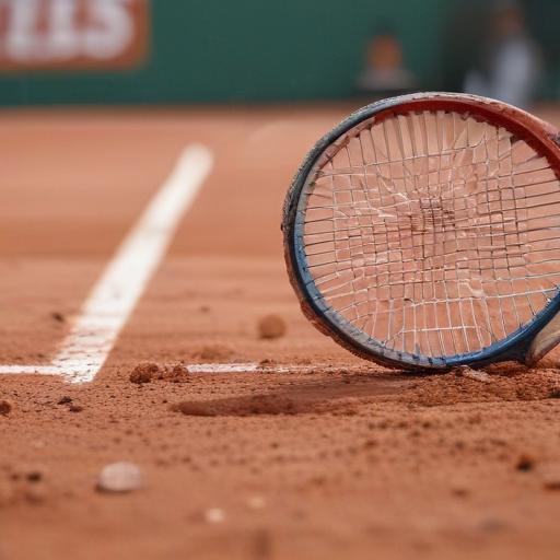 Tsitsipas Shocked in Early French Open Exit: What Went Wrong?